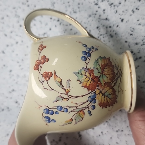 Royal Winton Grimwades Sugar And Creamer Old English Market Made in England - Picture 2 of 5